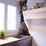 Superb Apartment Near Montmartre